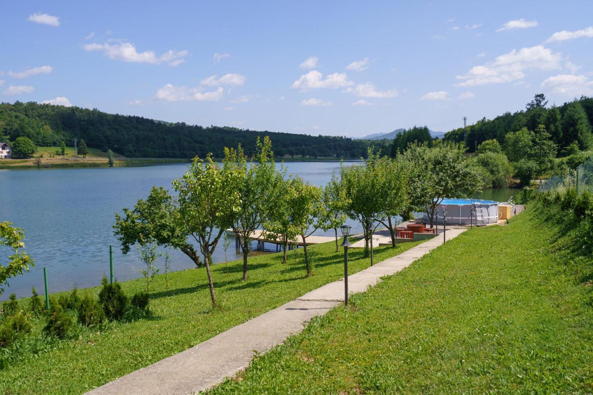 Kuca Za Odmor Jezero Villa Ogulin Exterior foto