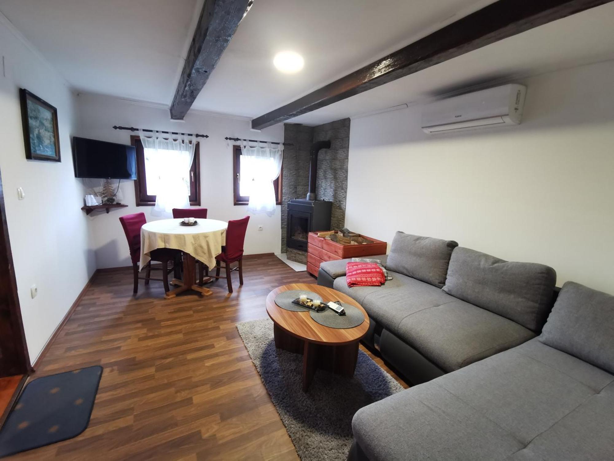 Kuca Za Odmor Jezero Villa Ogulin Exterior foto